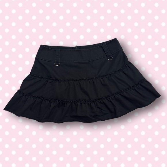 Vintage gothic ruffle skirt 🖤🐈⬛ - Picture 1 of 3